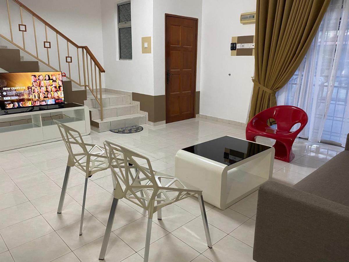 Willa Comfy Sutera Seberang Jaya Kampong Belah Dua Zewnętrze zdjęcie